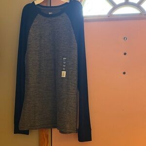 NWT Urban Pipeline Long Sleeve Top